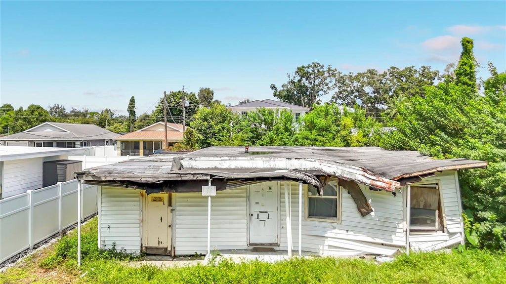 Photo of 2619 19th Street, Sarasota, FL 34234 (MLS # D6148688)
