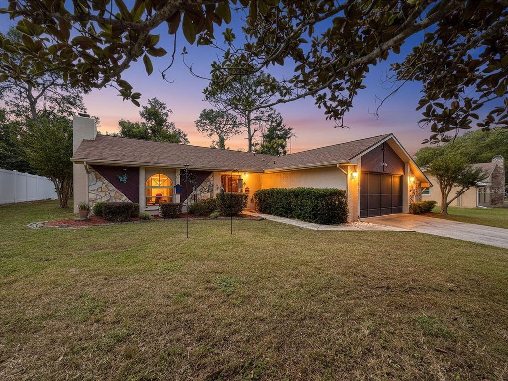 Photo of 8950 Hernando Way, Weeki Wachee, FL 34613 (MLS # W7879767)