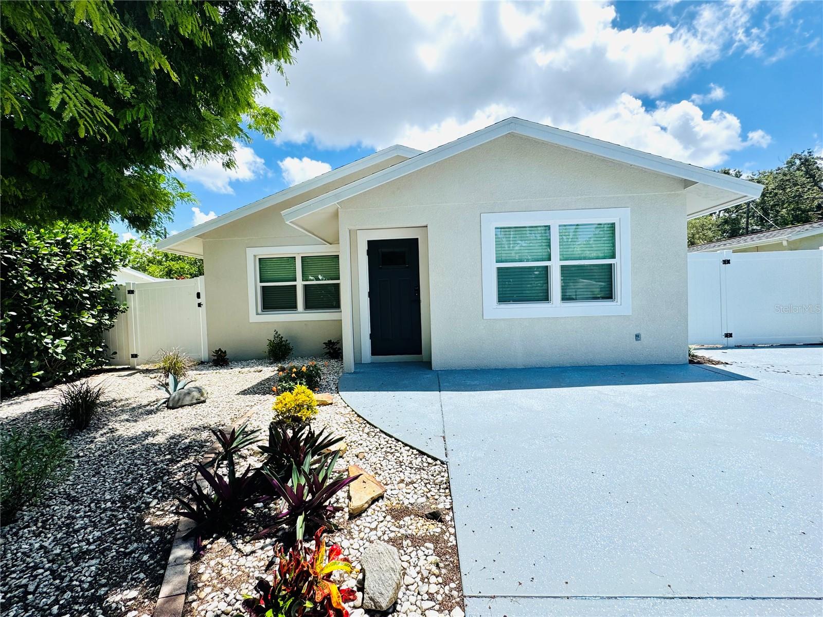 Welcome to 3430 Chapel Dr, a beautifully remodeled residence located in the heart of Sarasota, just a short drive from the world-renowned Siesta Key Beach. This exquisite home features 3 spacious bedrooms and 2 modern bathrooms, making it ideal for families or anyone seeking a stylish living space.
The open-concept living area is filled with natural light, highlighting the thoughtful design and contemporary finishes throughout. The fully remodeled kitchen boasts stainless steel appliances, elegant countertops, and ample cabinetry, perfect for culinary enthusiasts and entertaining guests.
This home is equipped with hurricane-resistant windows, offering enhanced safety and energy efficiency, along with a brand-new roof replaced in April 2024, ensuring long-lasting protection and peace of mind.
Step outside to a beautiful fenced backyard, perfect for outdoor gatherings, gardening, or simply relaxing under the Florida sun. The home is situated in a friendly neighborhood, close to Sarasota Airport, beautiful beaches, Jungle Gardens, Ringling Museum, and Sarasota's vibrant downtown area.
Don't miss the chance to make this lovely house your new home!