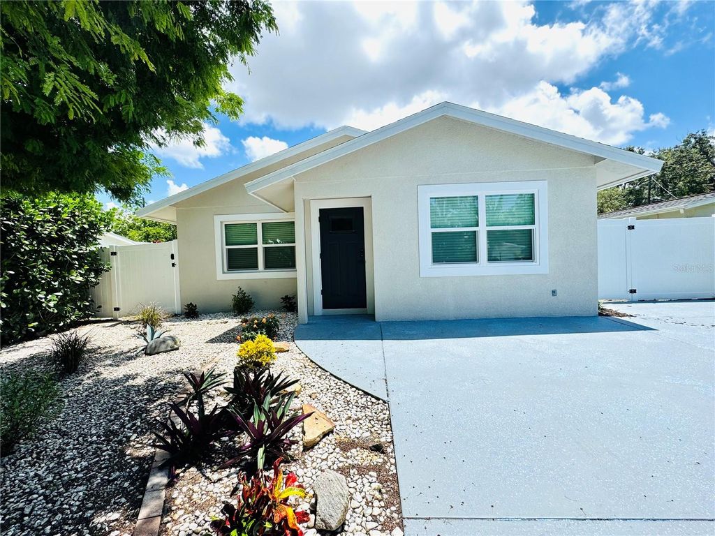 Photo of 3430 Chapel Drive, Sarasota, FL 34234 (MLS # A4661922)