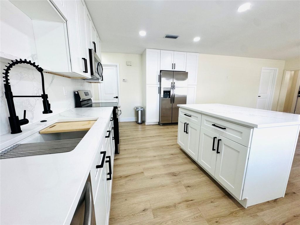 Photo of 3430 Chapel Drive, Sarasota, FL 34234 (MLS # A4661922)
