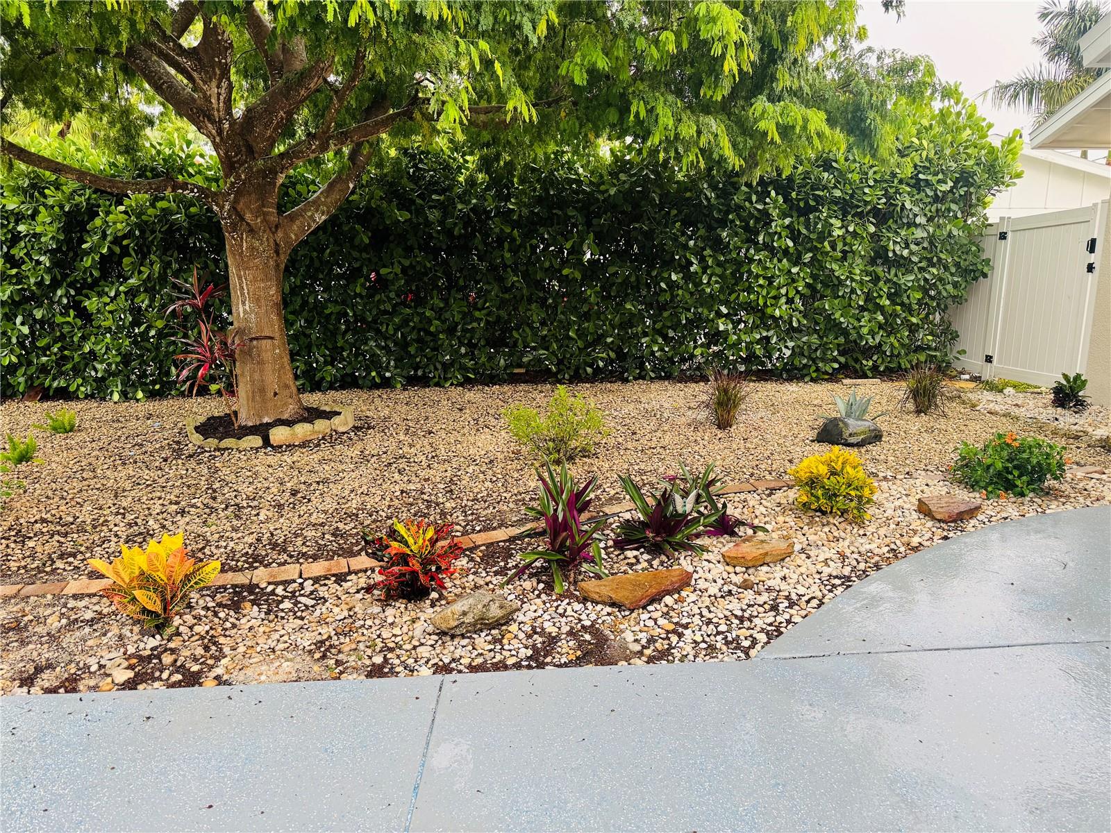 DESOTO TERRACE - Residential