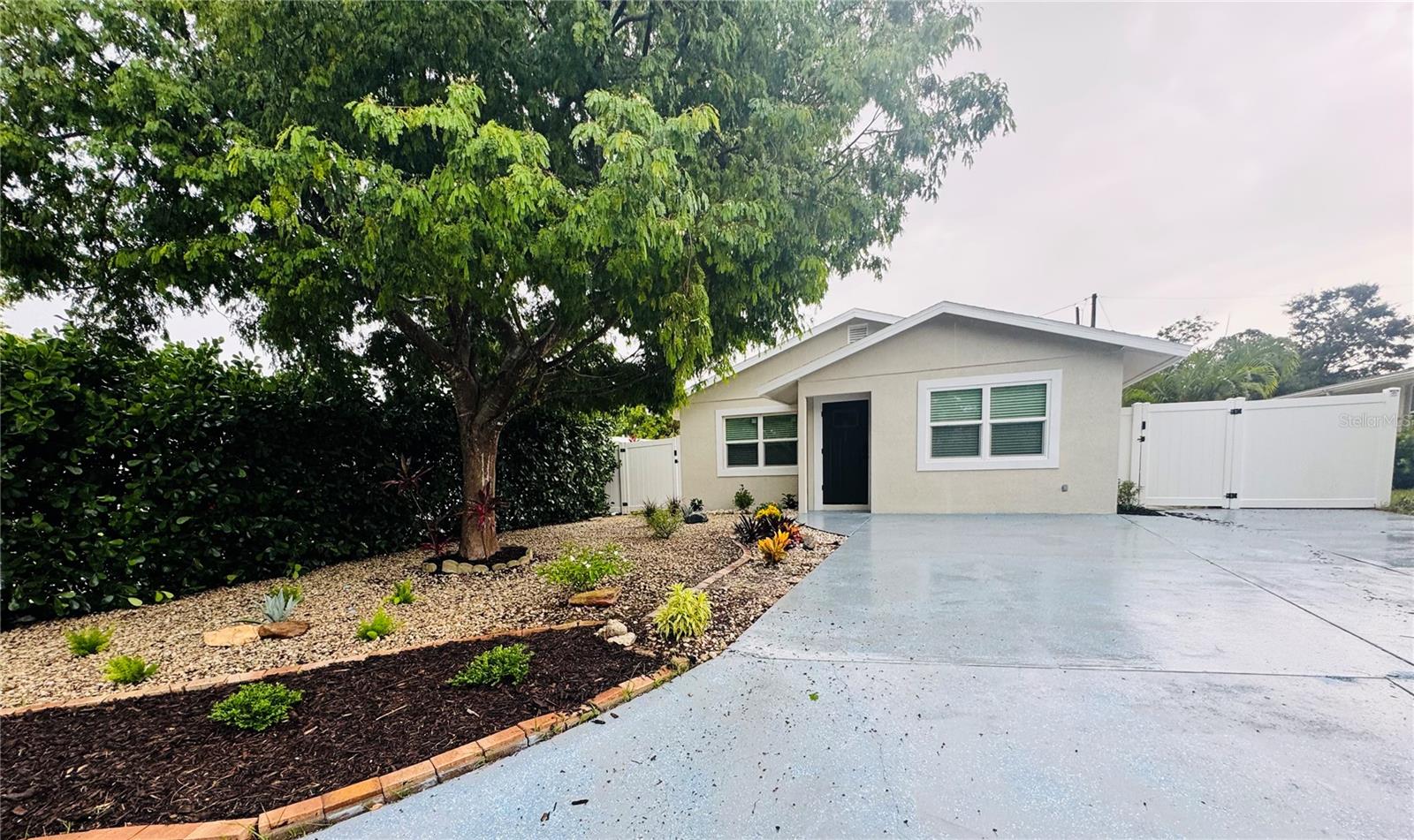 DESOTO TERRACE - Residential