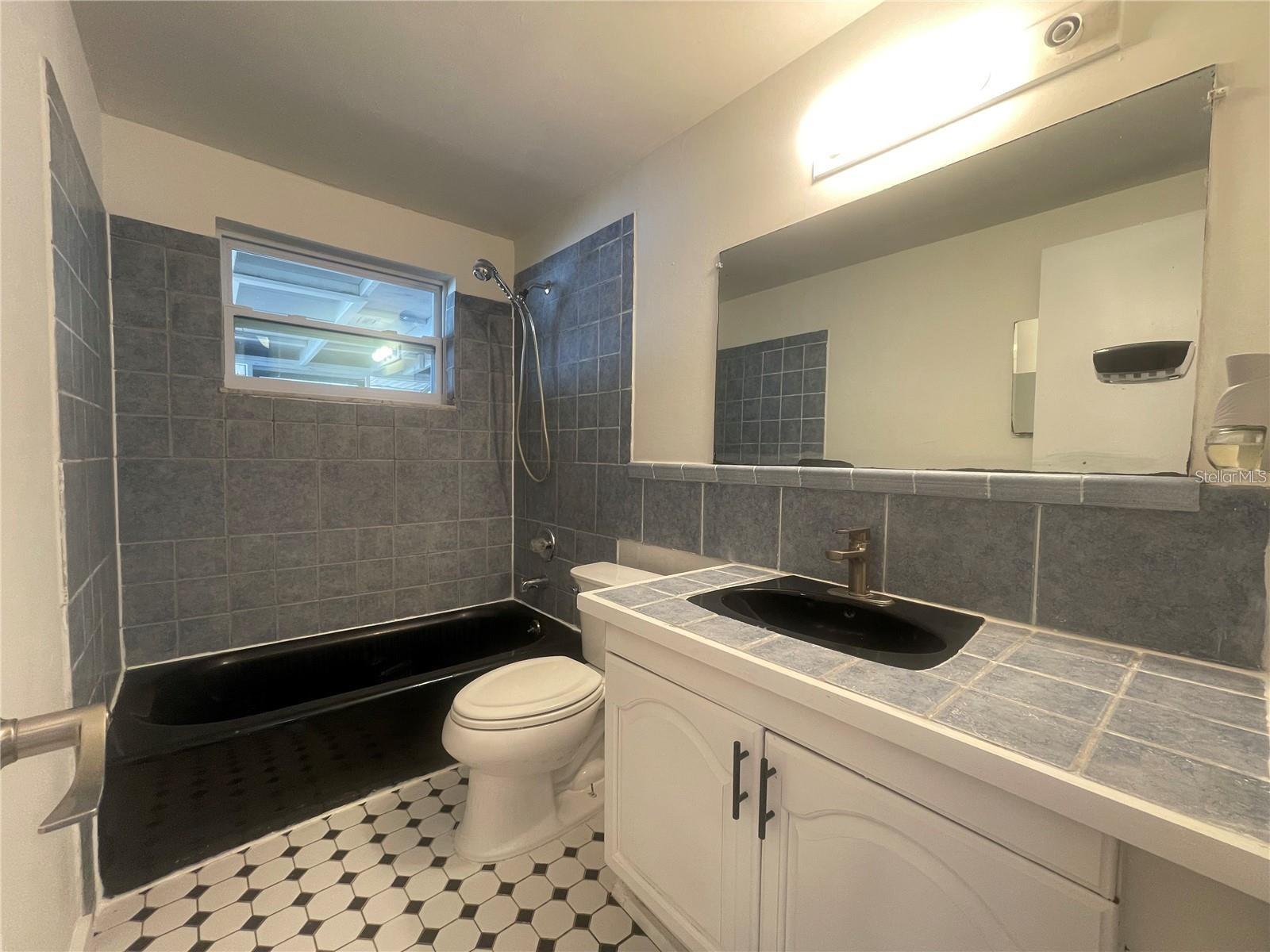 SKYVIEW TERRACE 2ND ADD - Residential