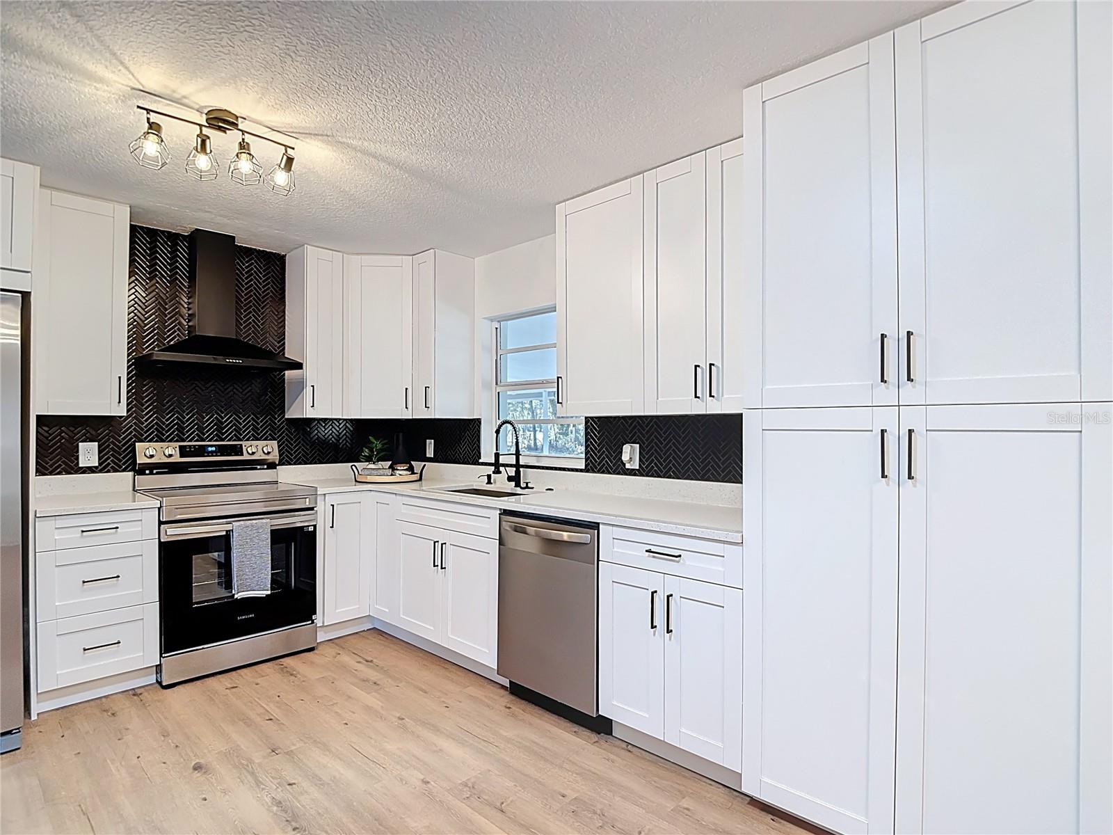 ZEPHYRHILLS COLONY CO - Residential