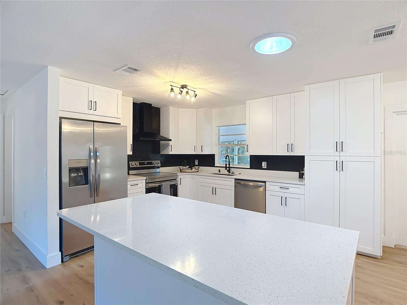 ZEPHYRHILLS COLONY CO - Residential