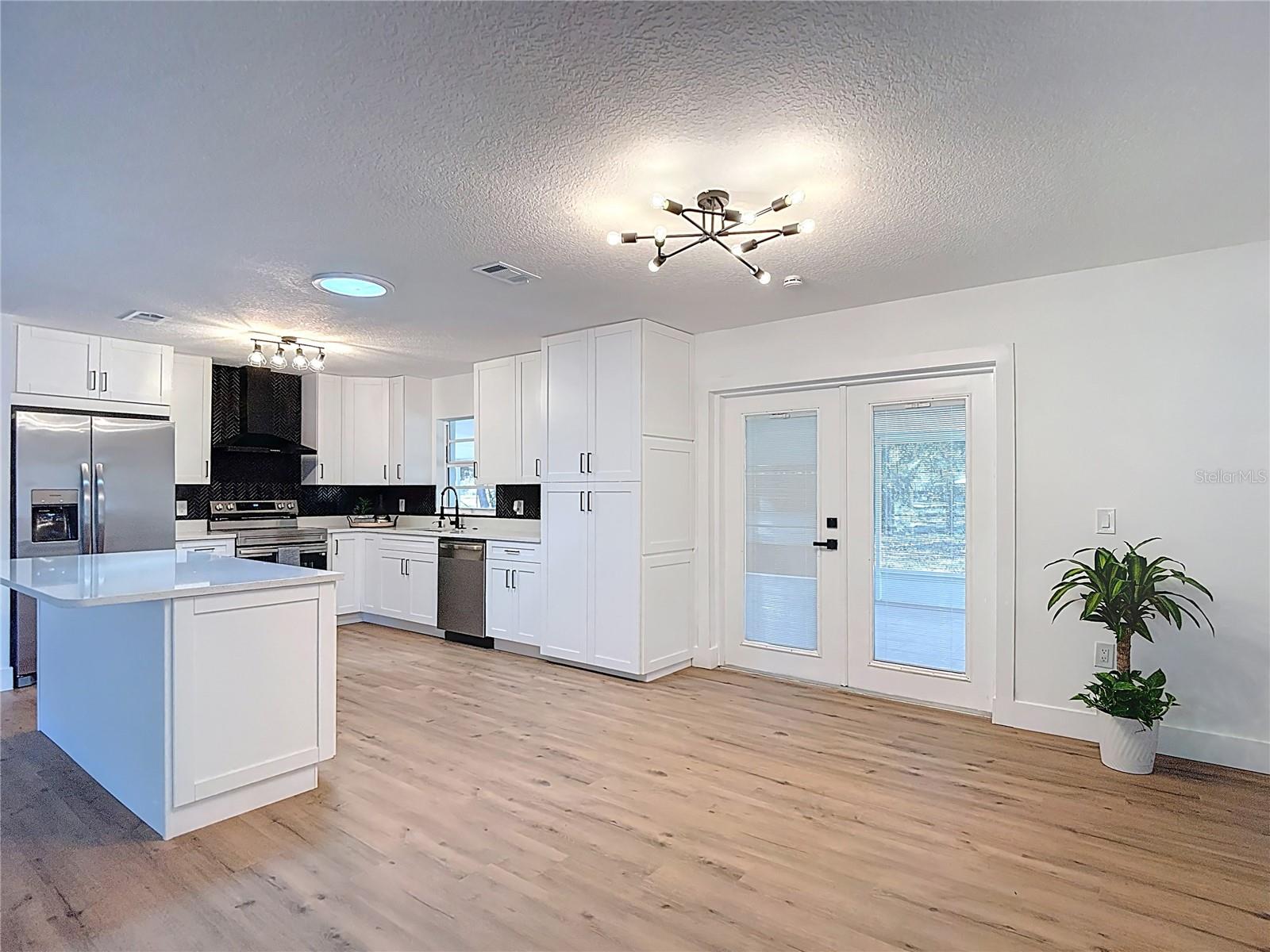 ZEPHYRHILLS COLONY CO - Residential