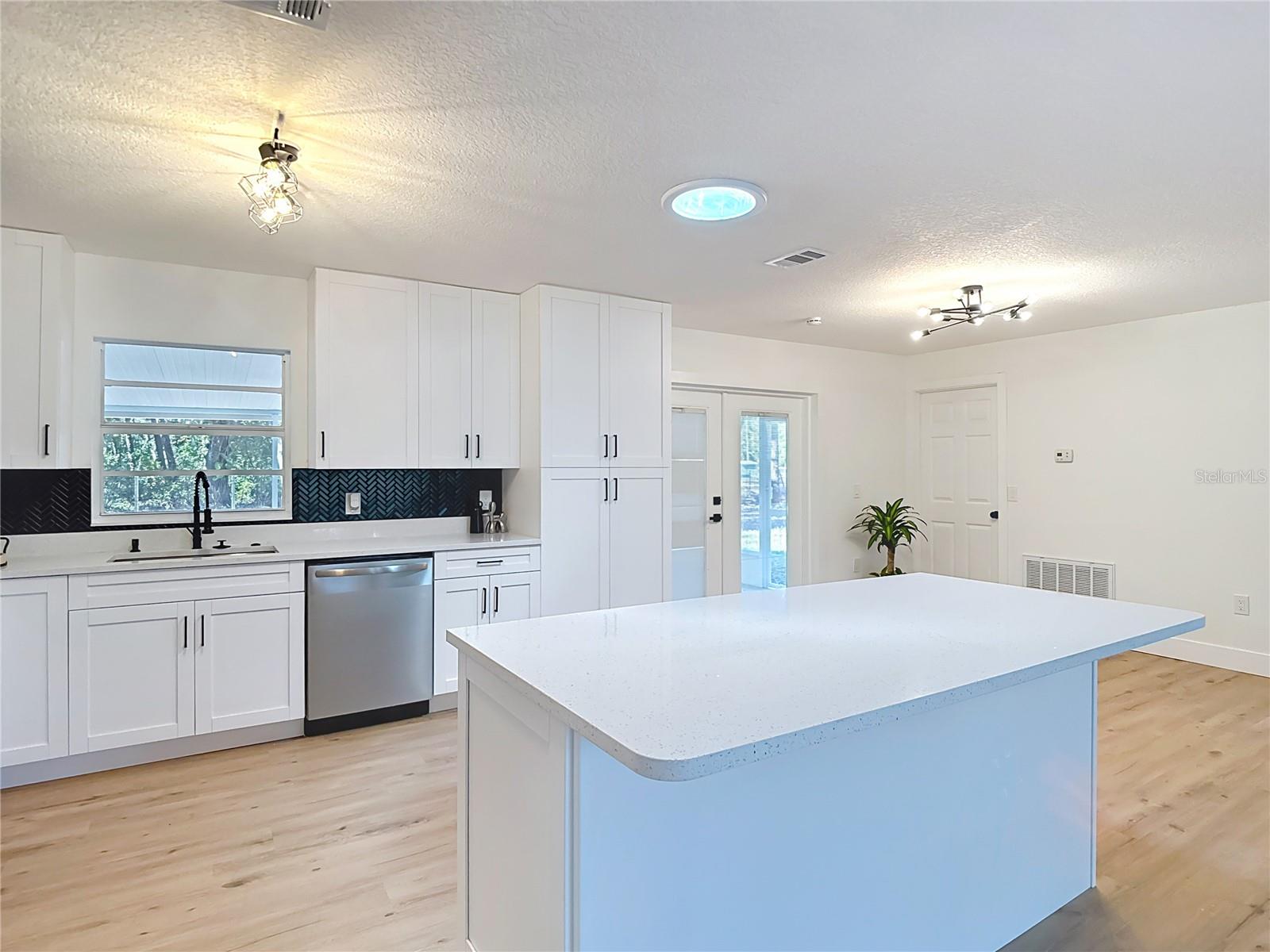 ZEPHYRHILLS COLONY CO - Residential