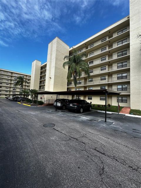 Photo of 800 Cove Cay Drive #4F, Clearwater, FL 33760 (MLS # TB8434131)