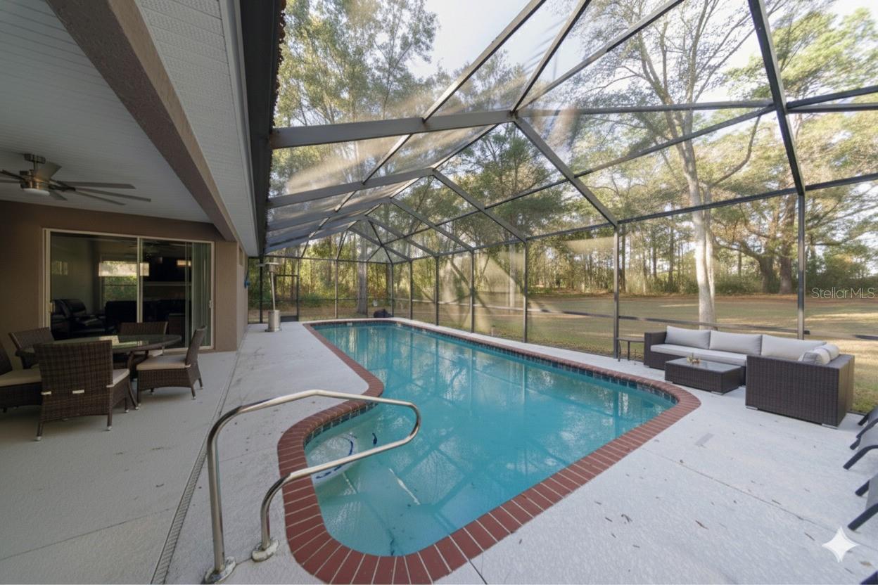 RAINBOW SPGS COUNTRY CLUB ESTATE - Residential