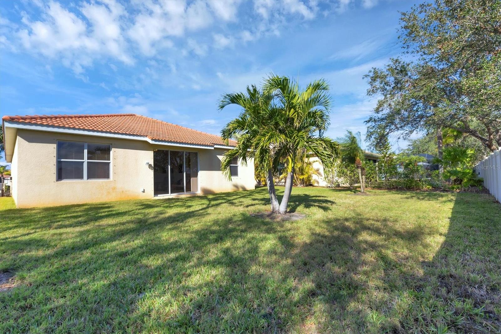 TALON BAY - Residential Lease