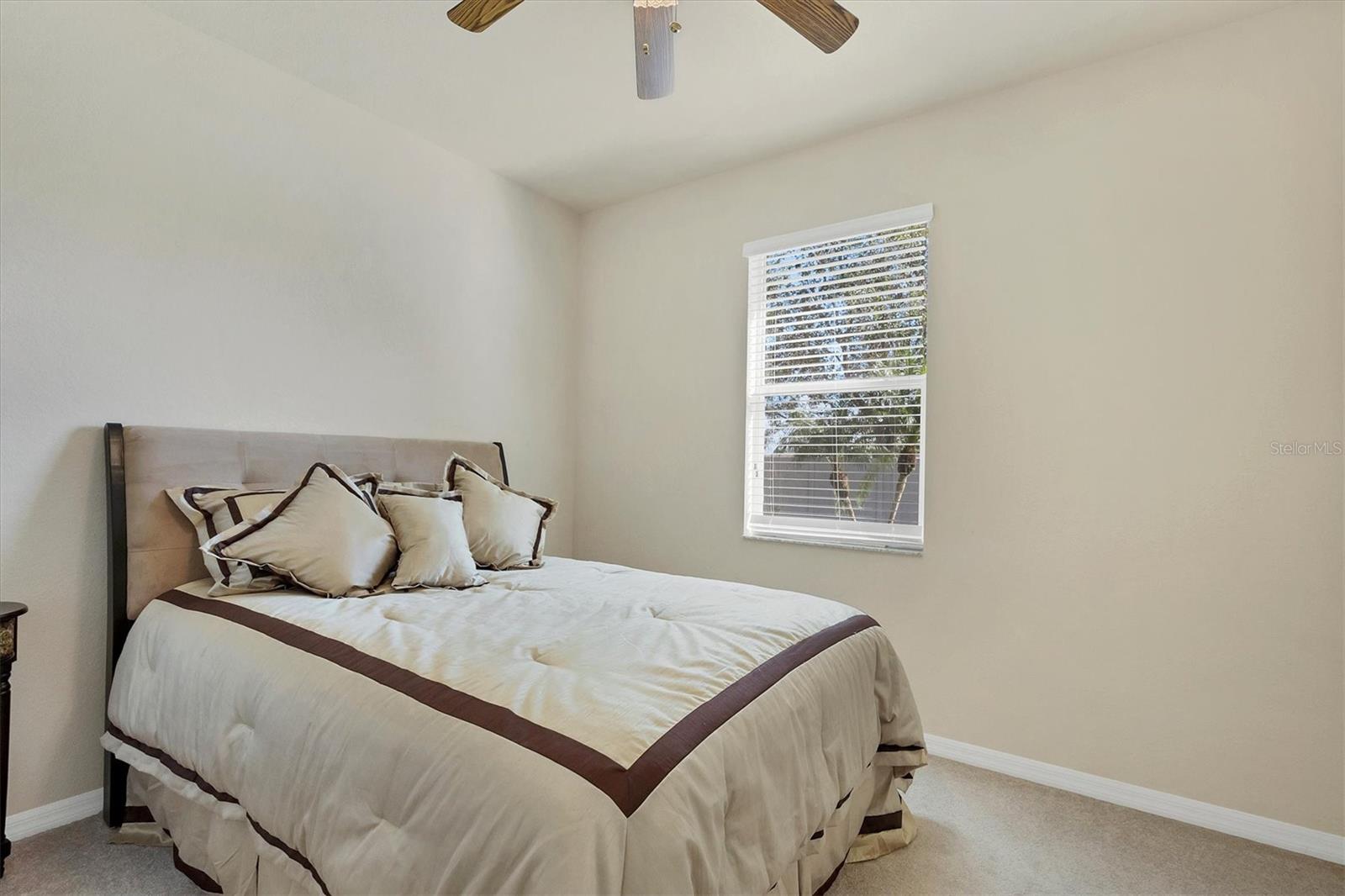 TALON BAY - Residential Lease