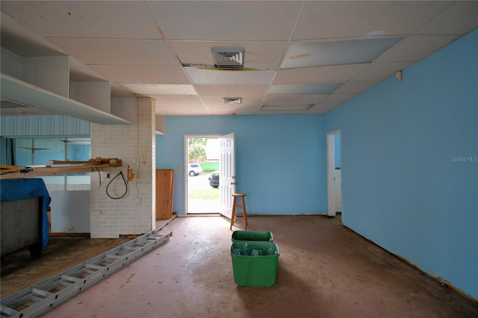 SWINSONS EMMA MRS SUB - Commercial Sale