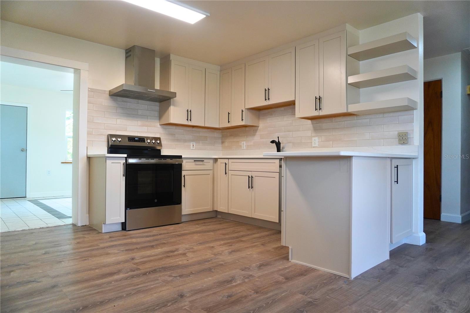 SOUTH LAKE WALES - Residential