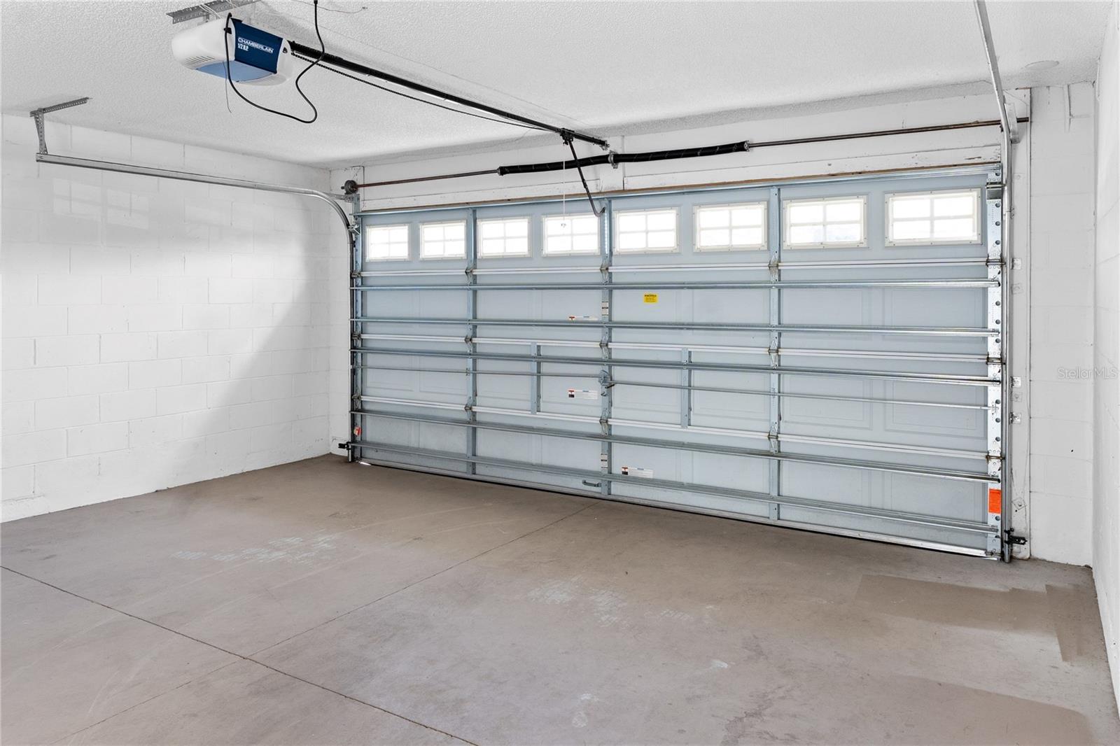 AVALON PARK VILLAGE 06 - Residential Lease