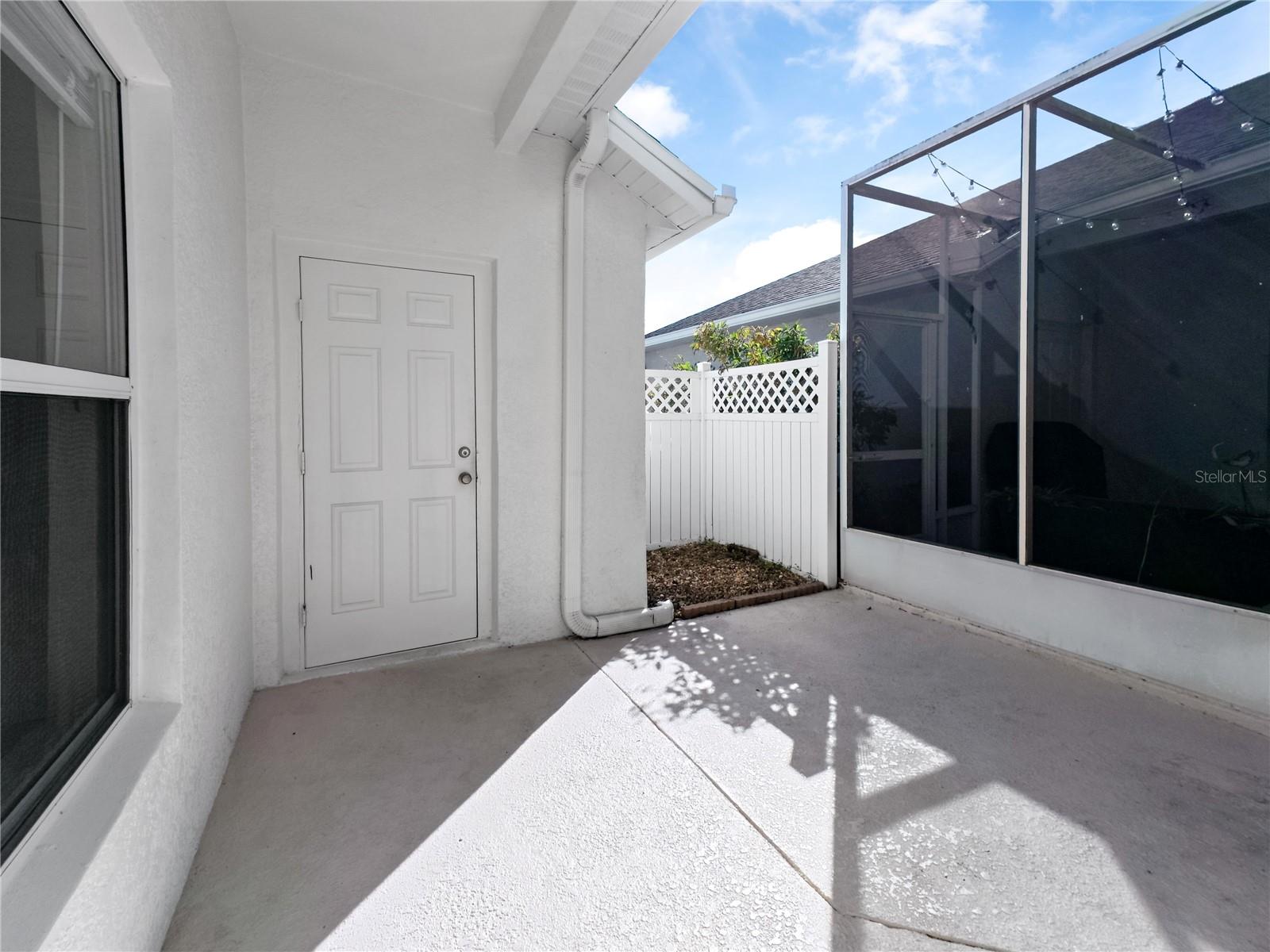 AVALON PARK VILLAGE 06 - Residential Lease