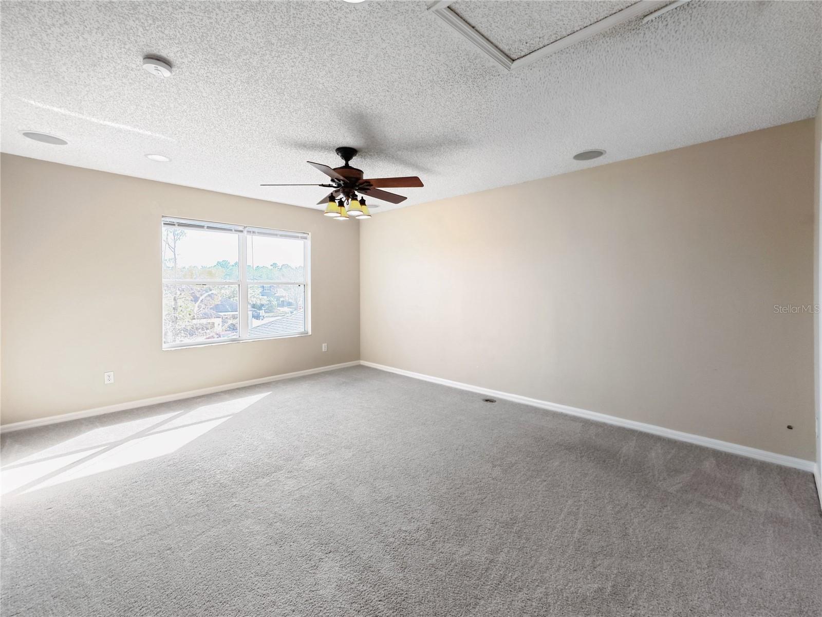 AVALON PARK VILLAGE 06 - Residential Lease