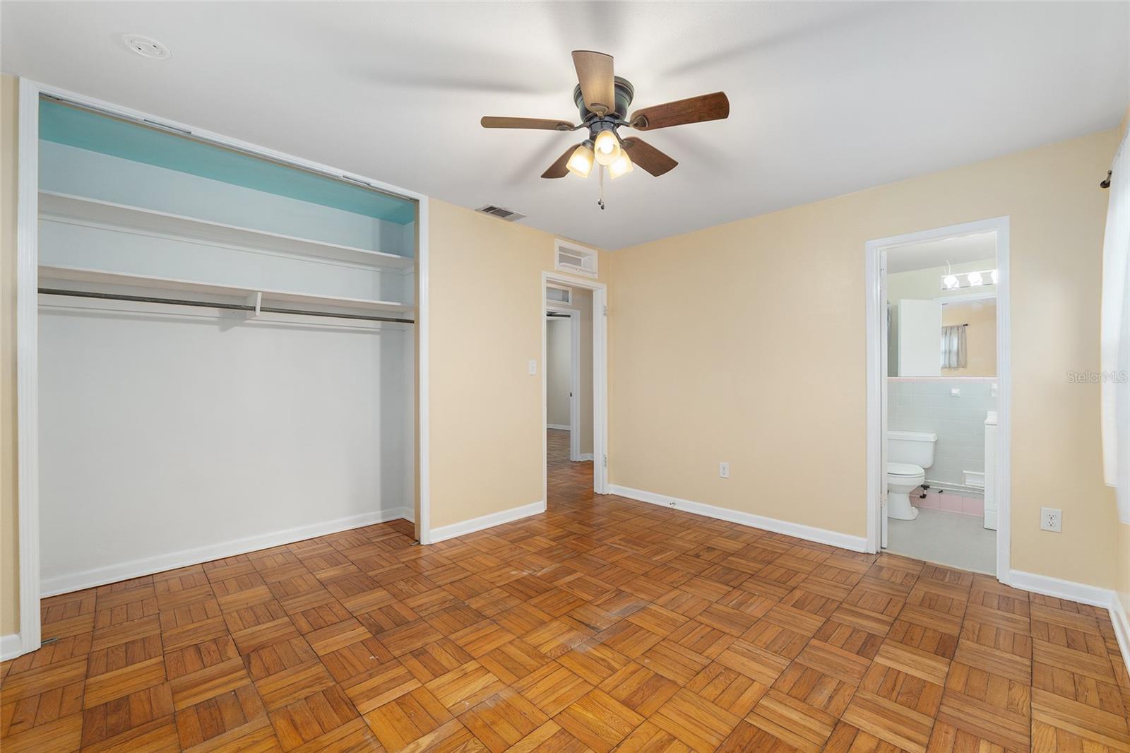 HIGHLAND COURT - Residential