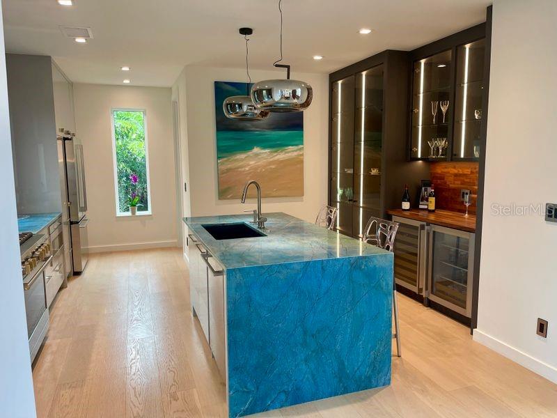 COQUINA BEACH - Residential