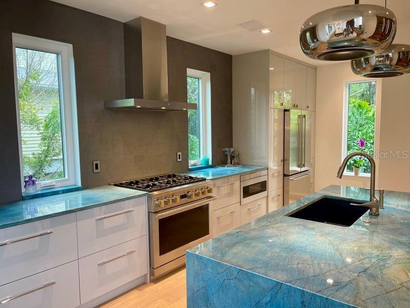 COQUINA BEACH - Residential