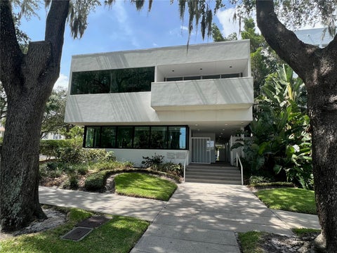 Photo of 515 W Bay Street #100, 101, Tampa, FL 33606 (MLS # TB8526841)