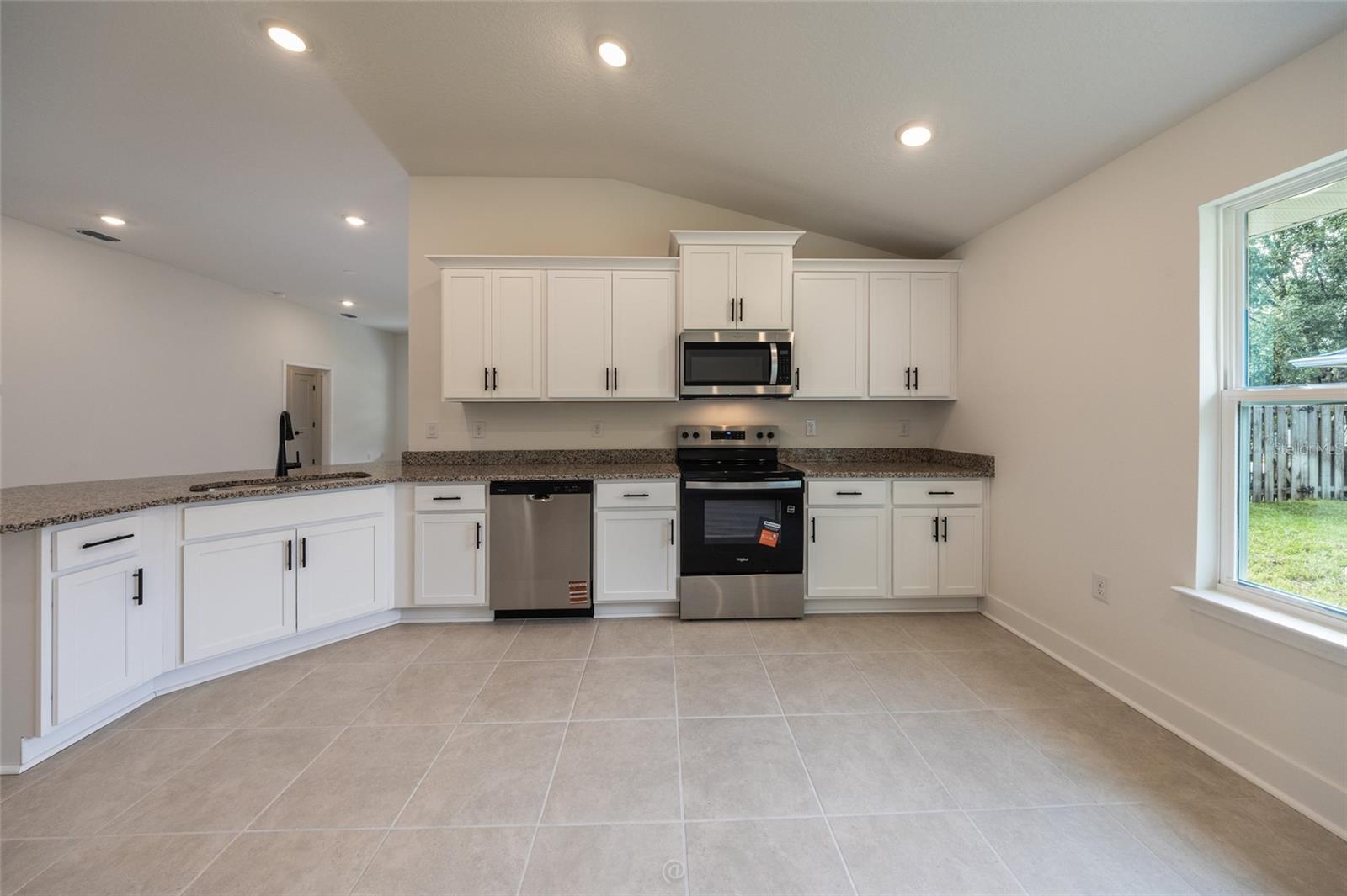 7 ZIRCON COURT
