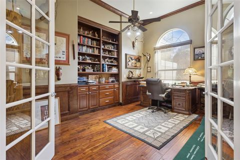 Tiny photo for 1640 Peninsula Drive, Tavares, FL 32778 (MLS # O6364462)