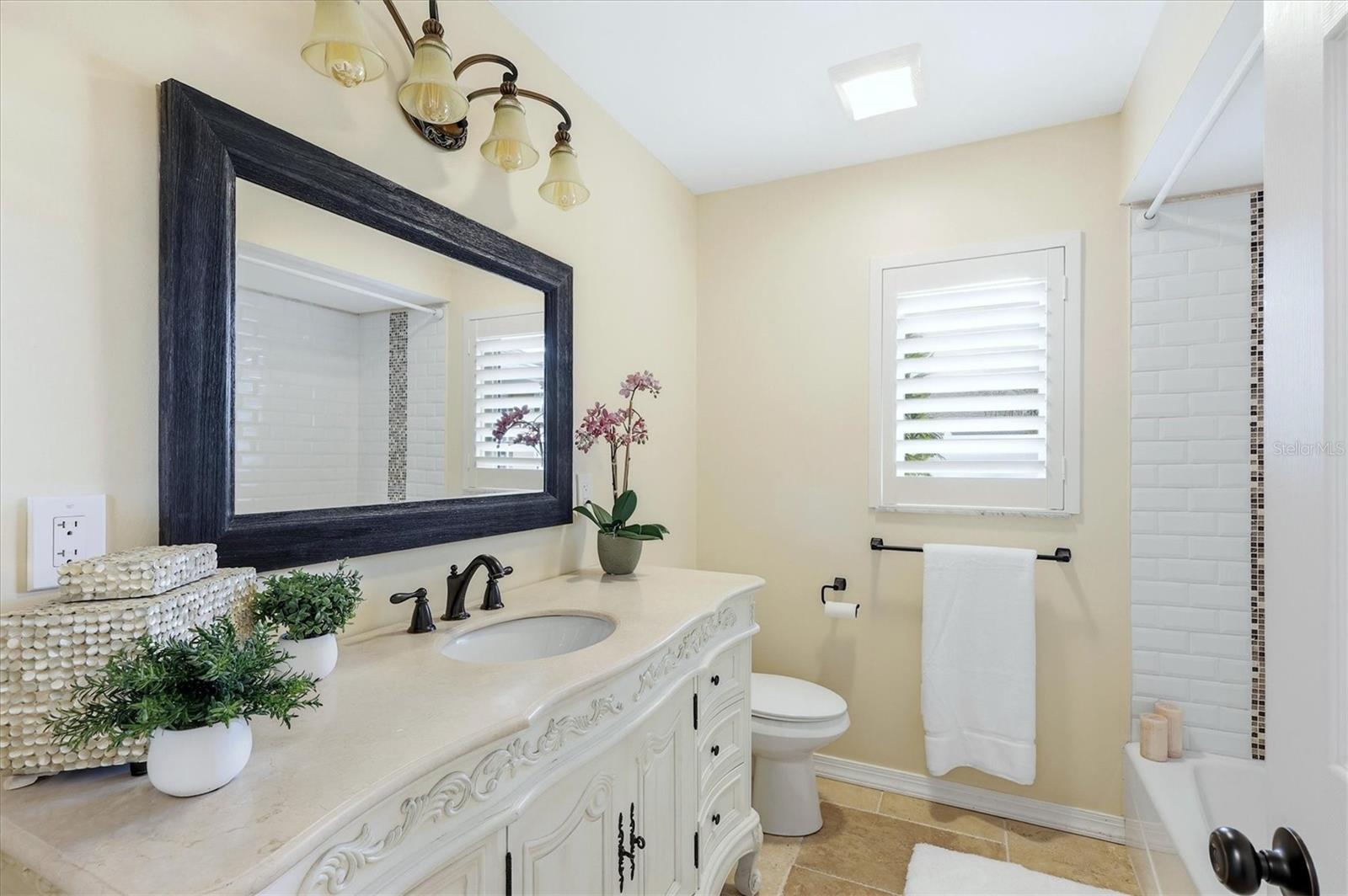 SPANISH PARK 1ST ADD - Residential