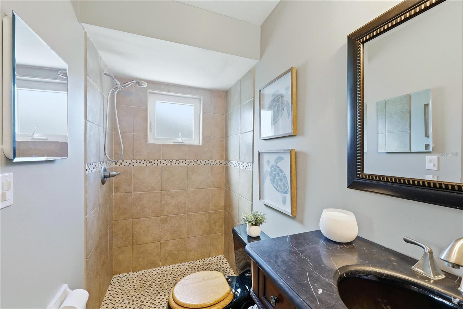 SPANISH PARK 1ST ADD - Residential