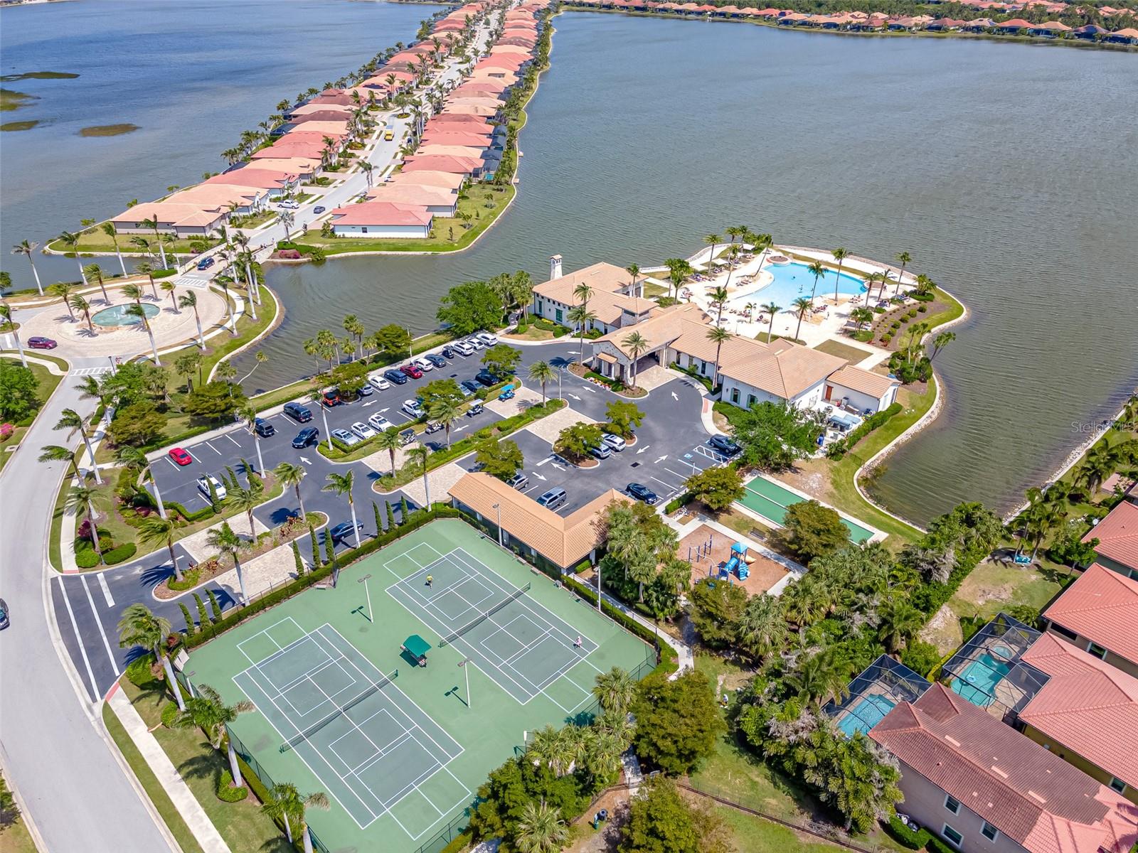 TOSCANA ISLES PH 5 UN 2 - Residential