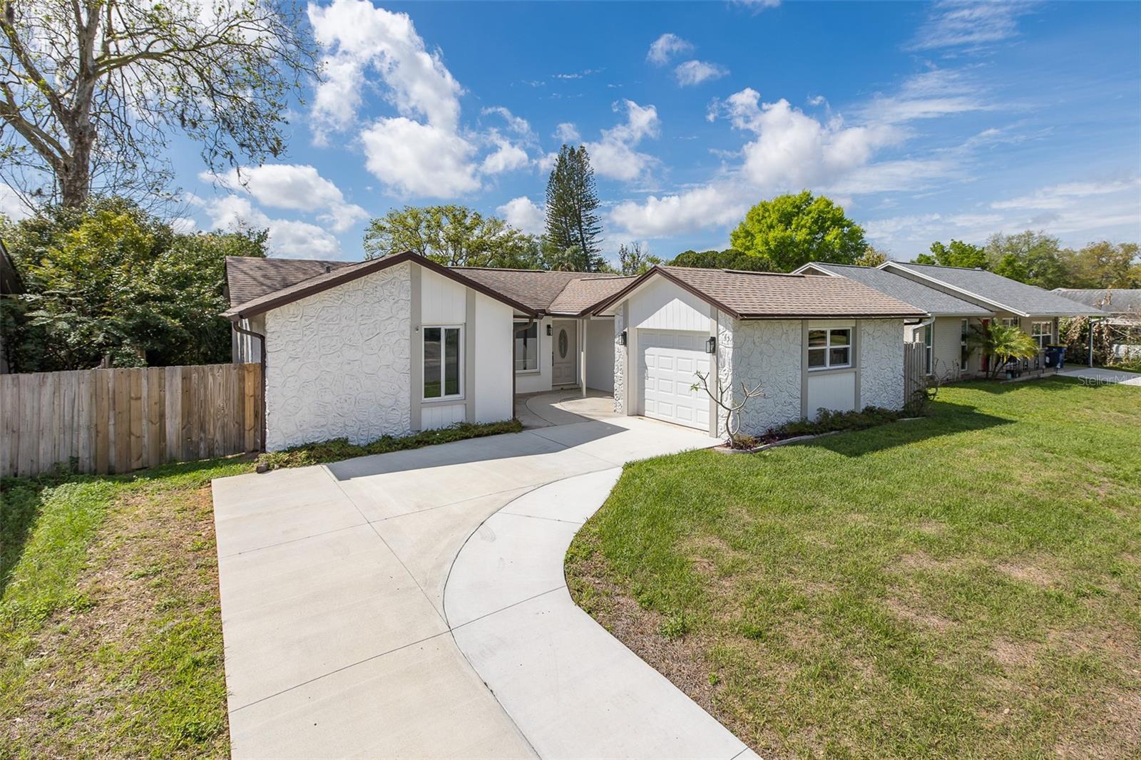 SEVEN SPGS HOMES - Residential