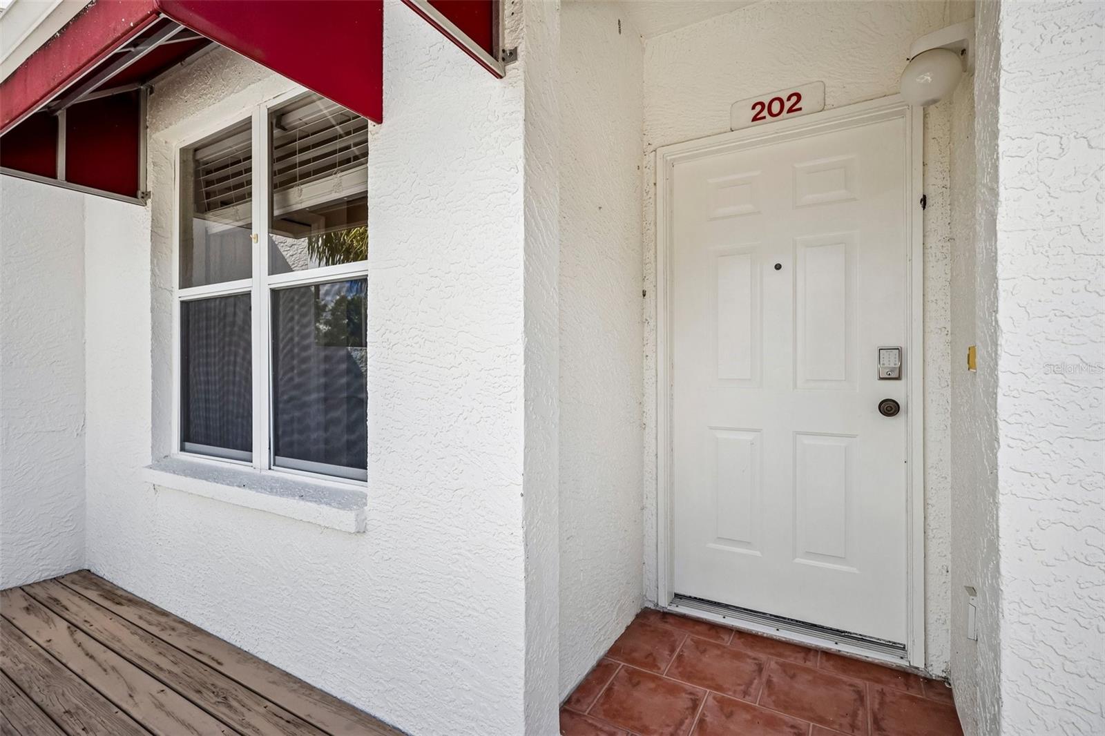1400 WATER VIEW DRIVE W 202