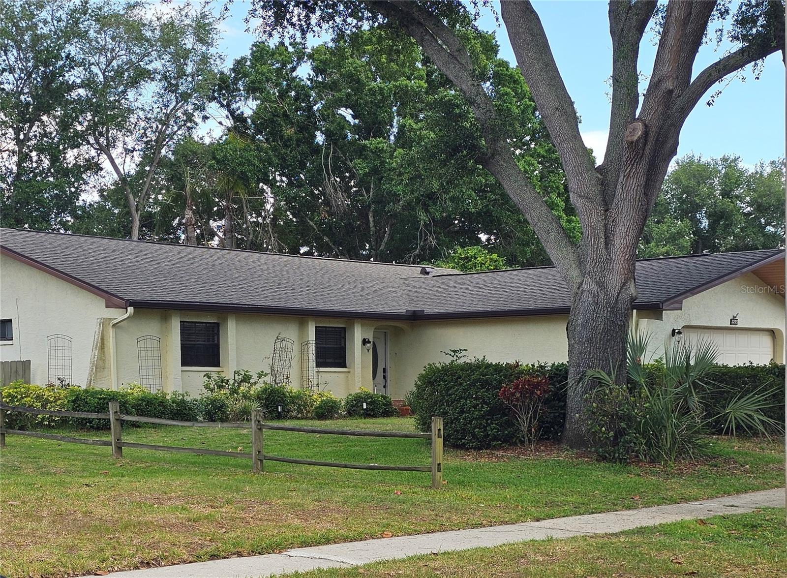 CLUBHOUSE ESTATES OF COUNTRYSIDE - Residential Lease