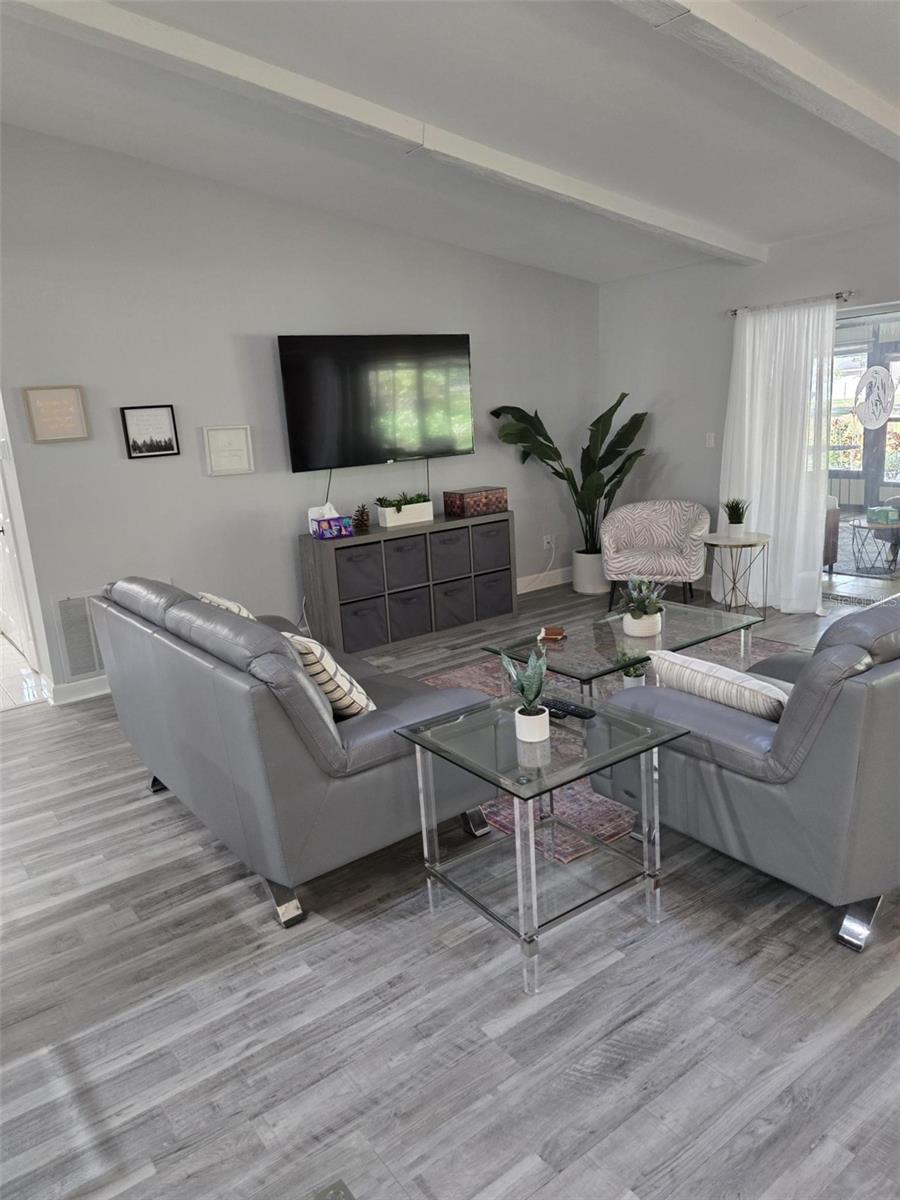 CLUBHOUSE ESTATES OF COUNTRYSIDE - Residential Lease