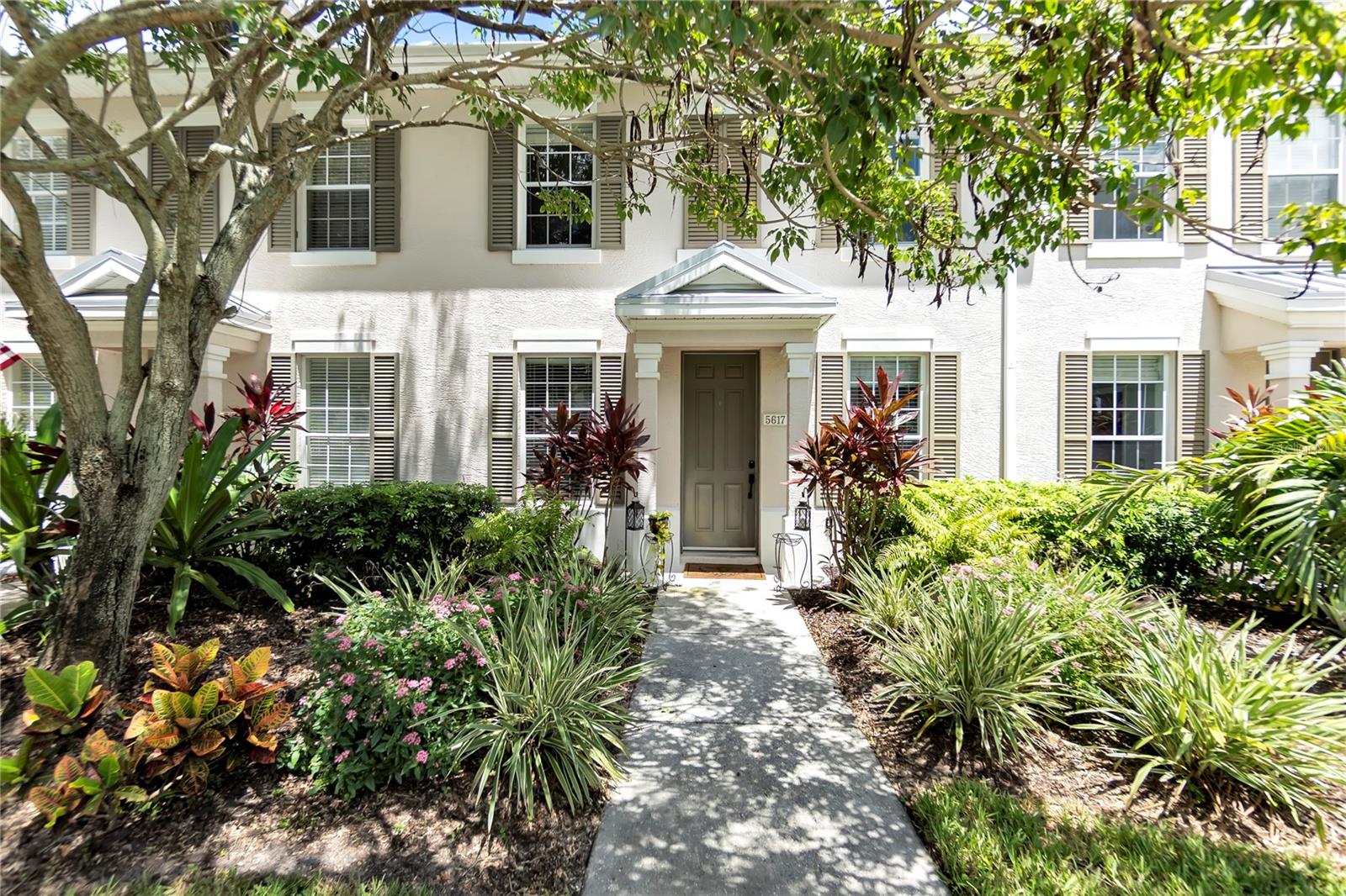 HARBORAGE ON BRADEN RIVER PH I - Residential Lease