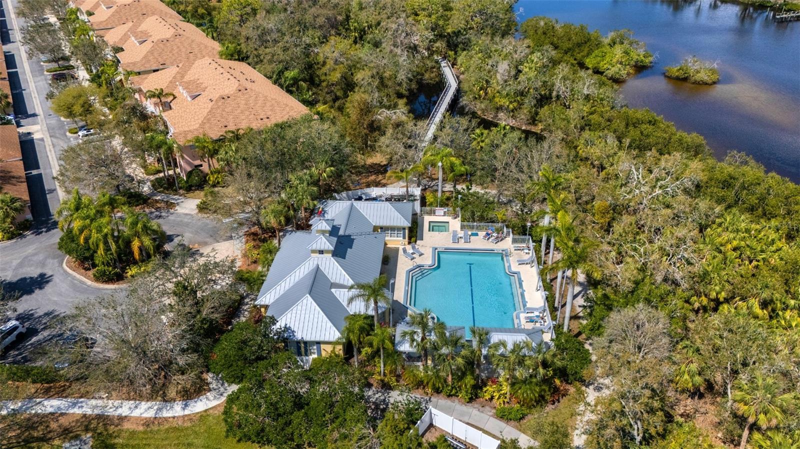 HARBORAGE ON BRADEN RIVER PH I - Residential Lease