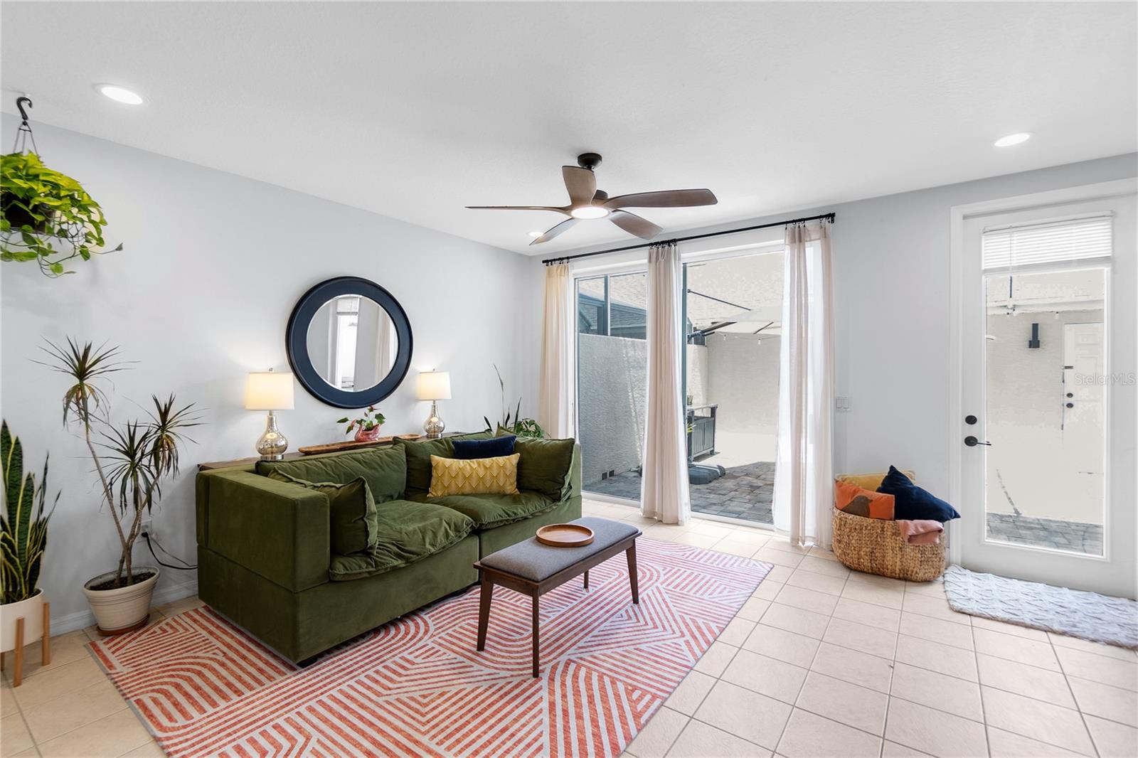 HARBORAGE ON BRADEN RIVER PH I - Residential Lease