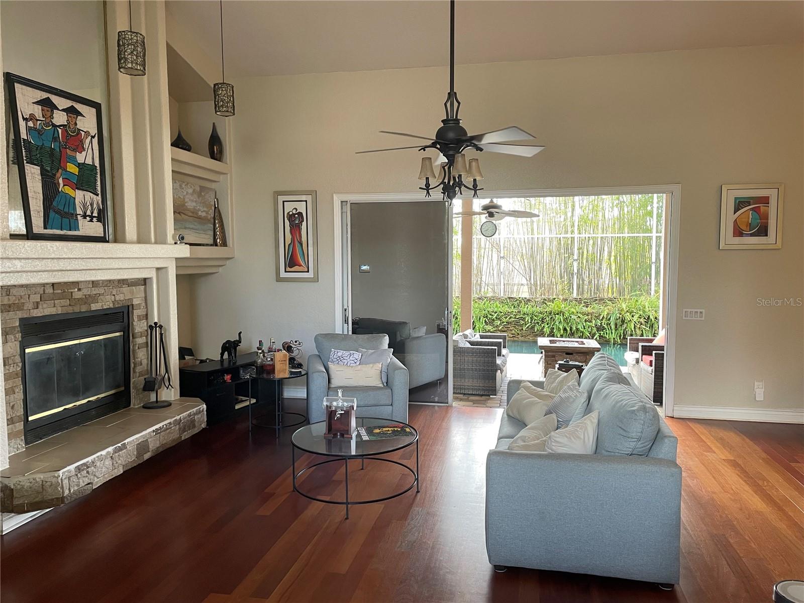 HAMMOCKS - Residential