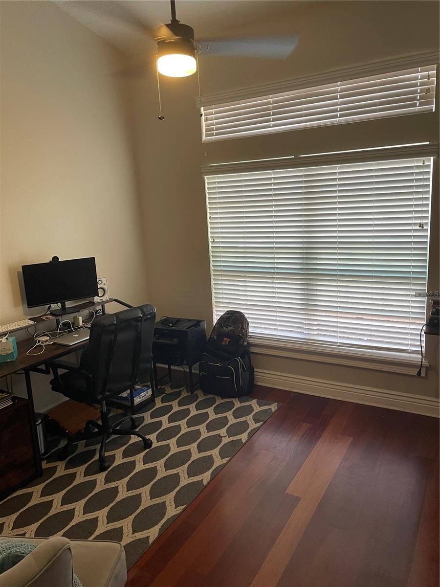 HAMMOCKS - Residential