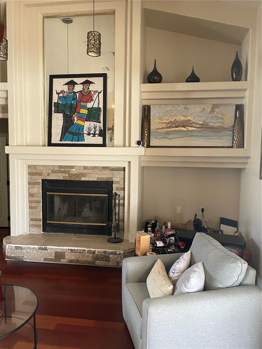 HAMMOCKS - Residential