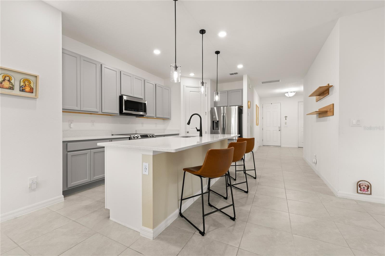 HAMPTON OAKS - Residential