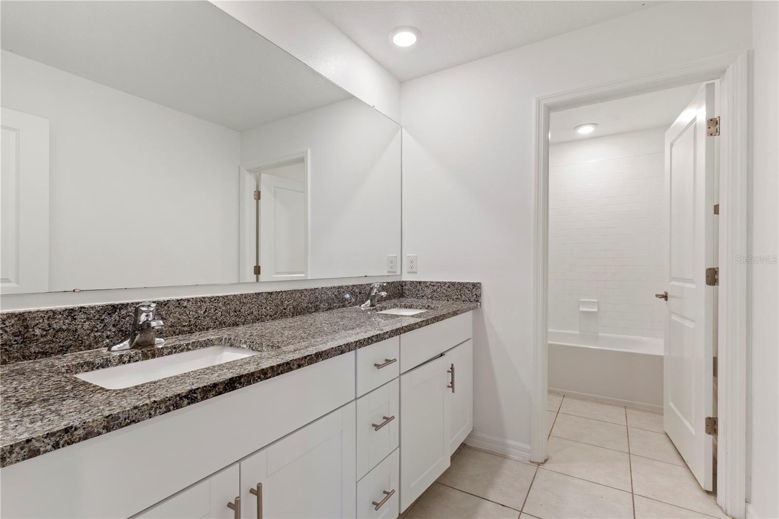 EPPERSON NORTH VILLAGE B - Residential