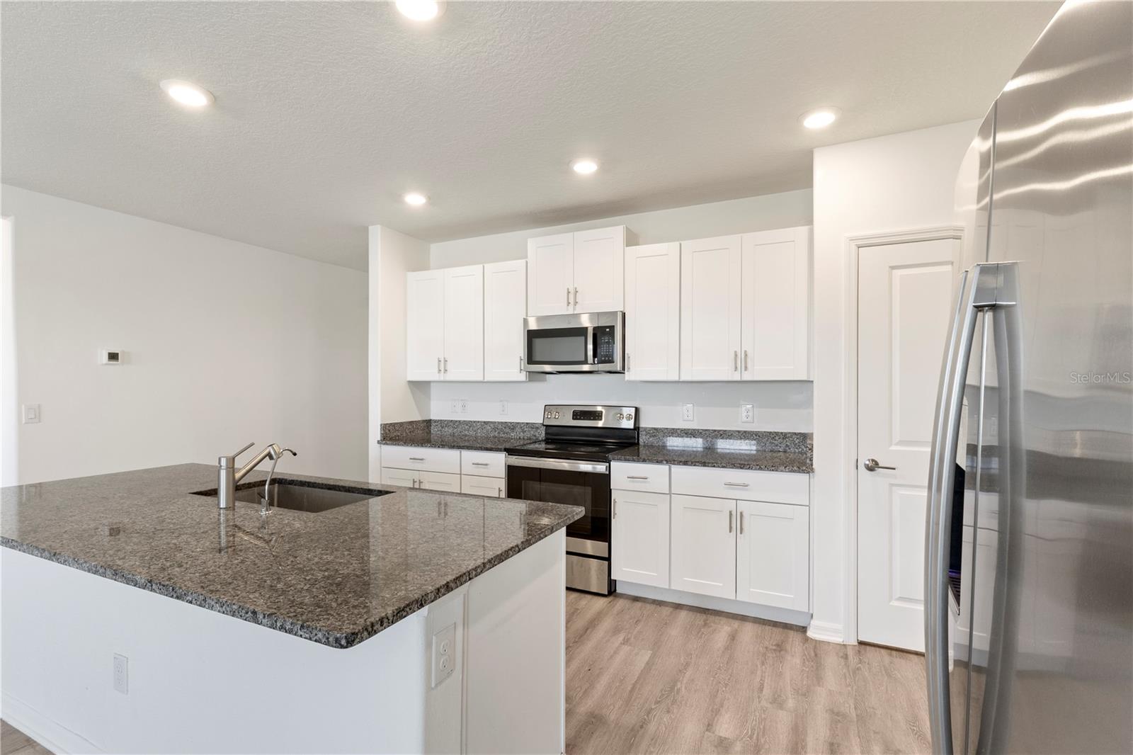 EPPERSON NORTH VILLAGE B - Residential