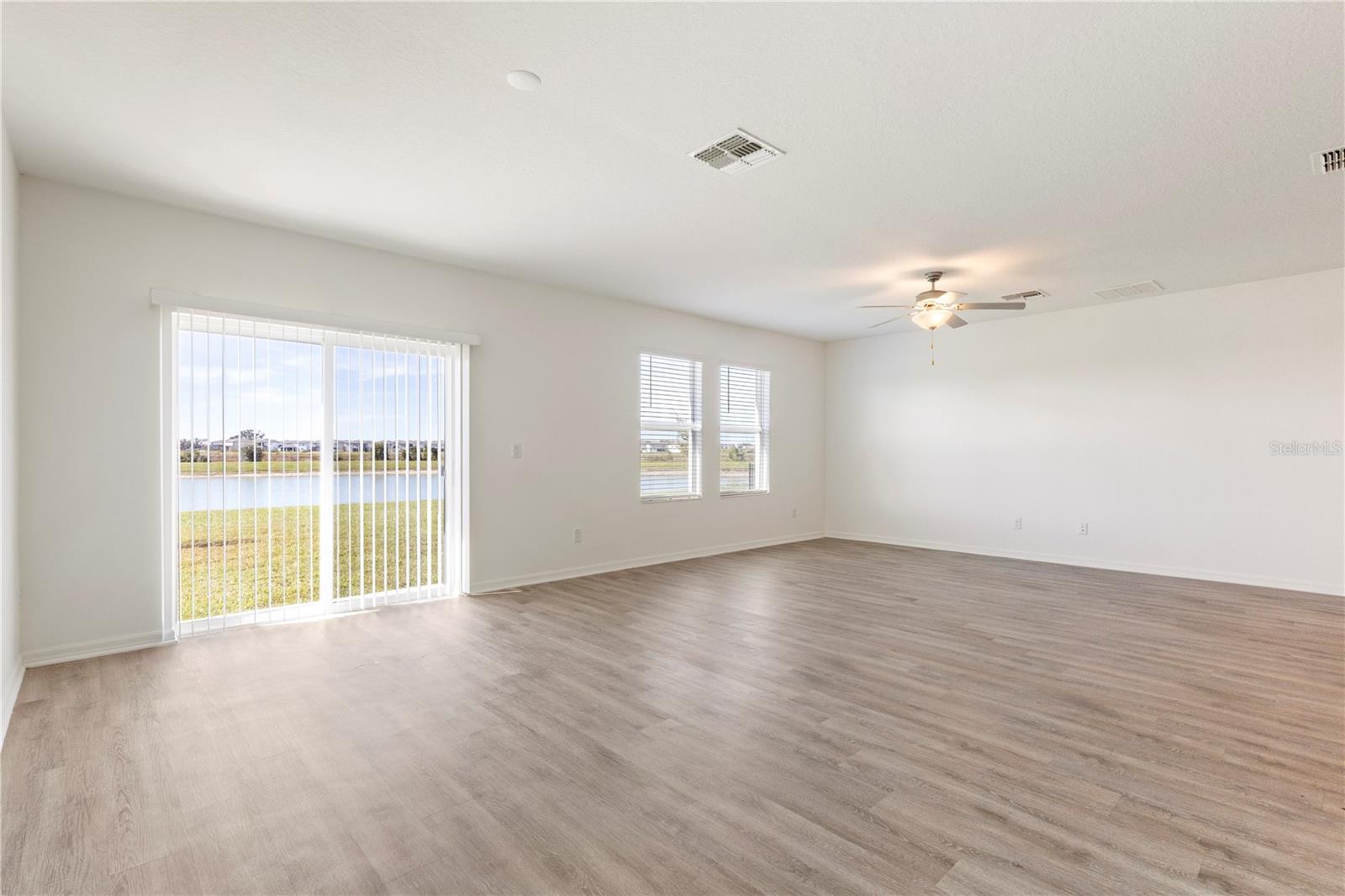 EPPERSON NORTH VILLAGE B - Residential