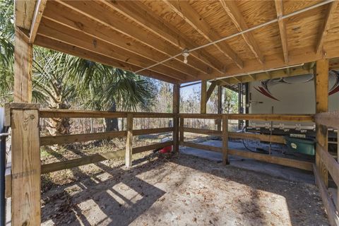Tiny photo for 19040 NW 88th Avenue Road, Reddick, FL 32686 (MLS # OM708126)