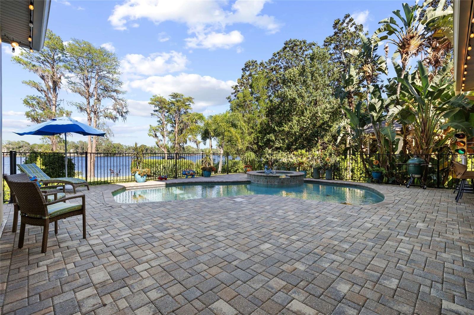 NORTHBRIDGE AT LAKE PRETTY - Residential