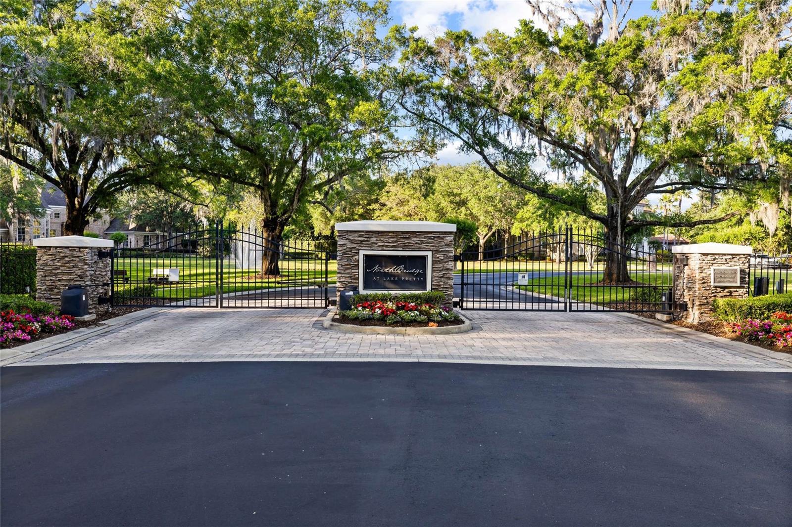NORTHBRIDGE AT LAKE PRETTY - Residential