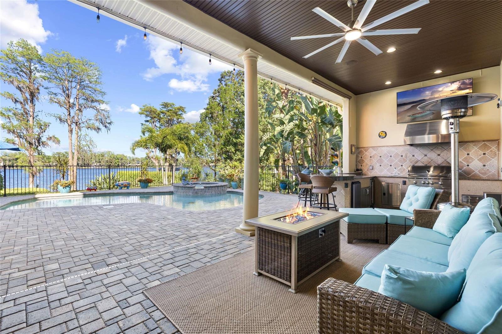NORTHBRIDGE AT LAKE PRETTY - Residential