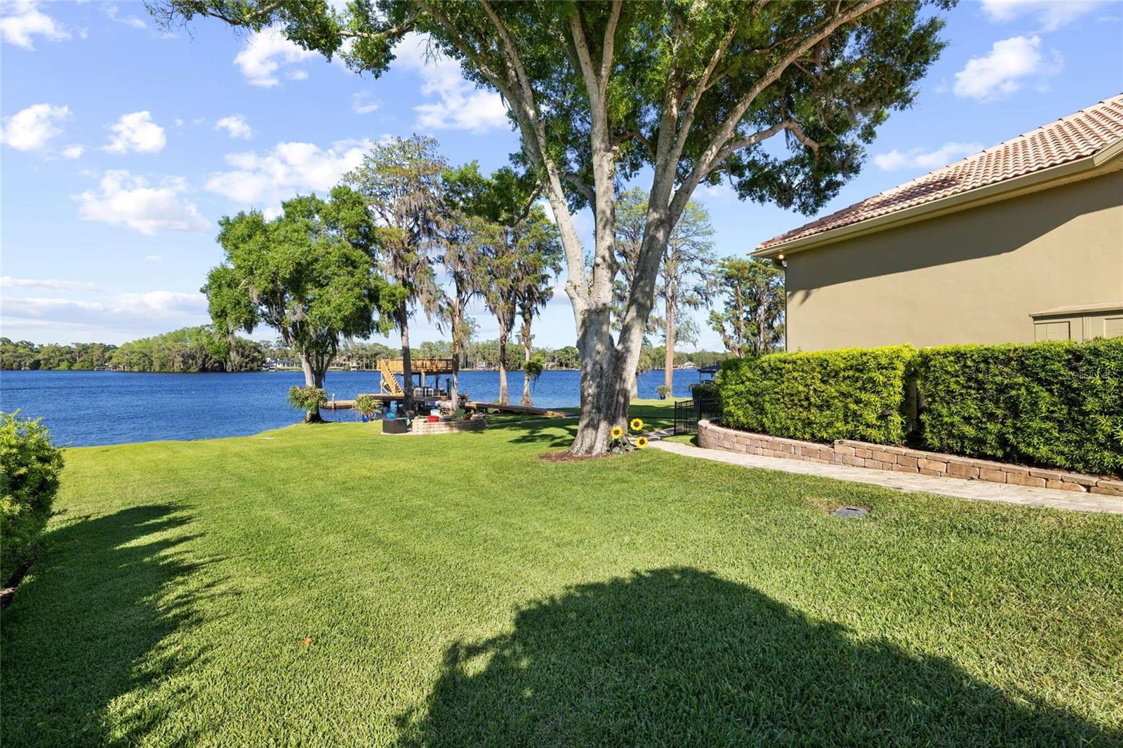 NORTHBRIDGE AT LAKE PRETTY - Residential