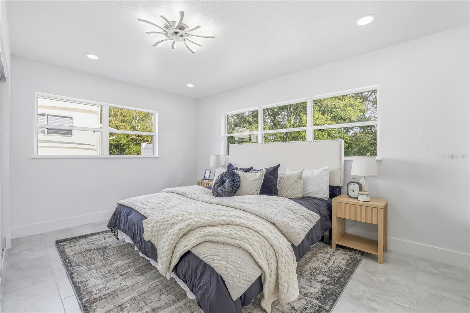 TAMPAS NORTH SIDE CNTRY CL - Residential